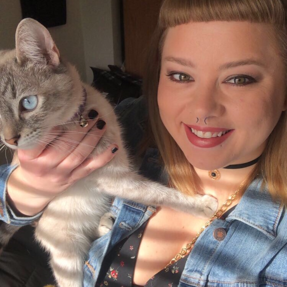 Meet your Posher, Christina